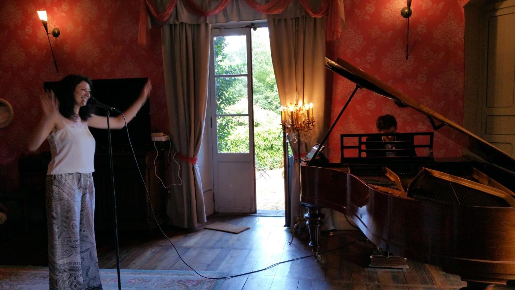 Chateau De Bellefond Lagraulière Екстериор снимка