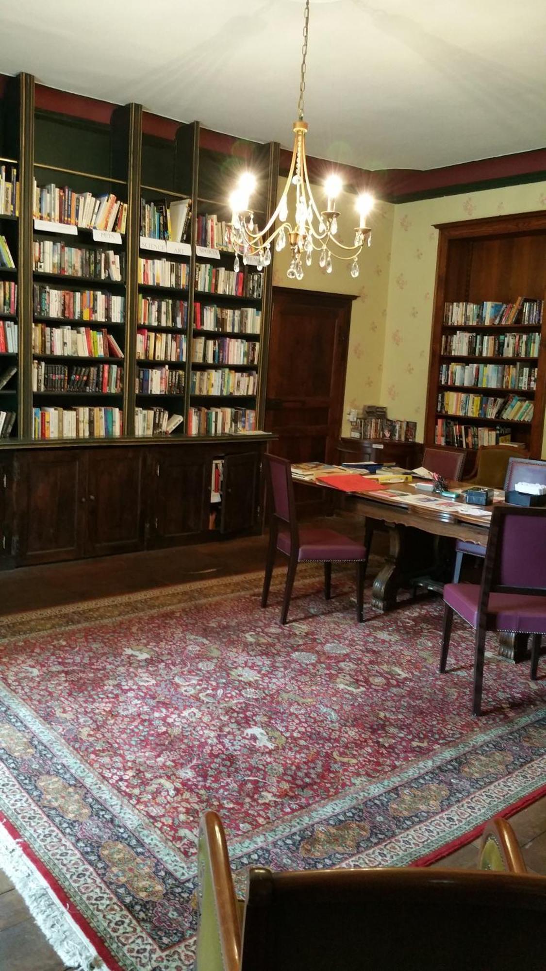 Chateau De Bellefond Lagraulière Екстериор снимка