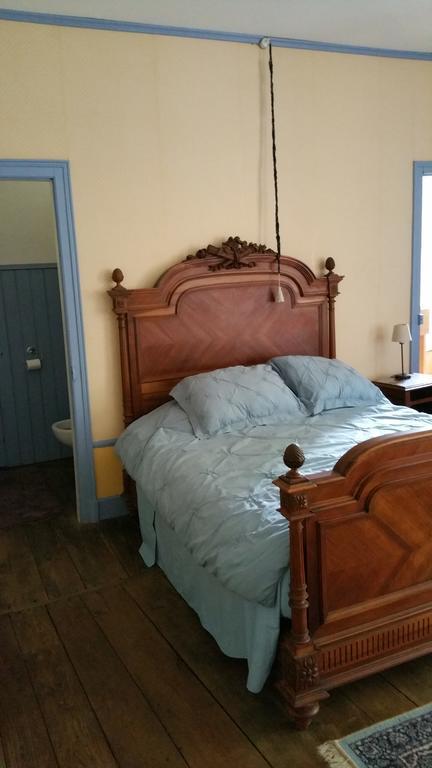Chateau De Bellefond Lagraulière Екстериор снимка
